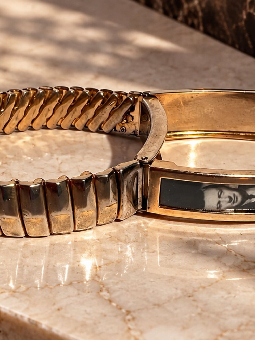 Vintage Engraved "Anne" Photo Locket Expansion Bracelet